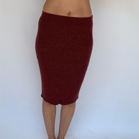 Cashmere Pencil Skirt - Picture 7 of 8
